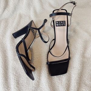 NINE WEST Gabelle 40th Anniversary Square Toe Strappy Black Heels 7.5